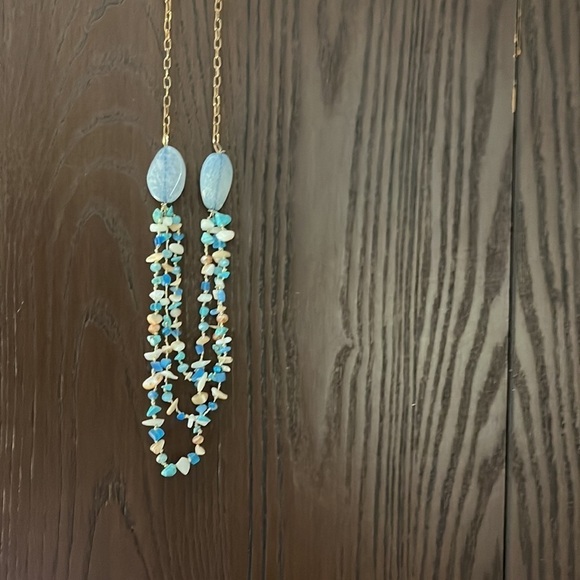 EP New York long necklace with beads and stones. - Picture 5 of 6